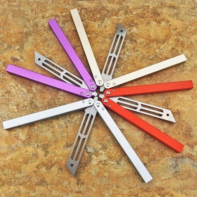 

Squid G10 butterfly trainning trainer knife not sharp jilt knife collection folding knife bushing system Xmas gift