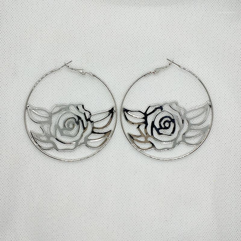 

Fashion Flower Hoop Earrings Love Sassy Queen Letters Hoop Earrings Hip Hop Jewelry Accessory for Women Hot Sale 20211