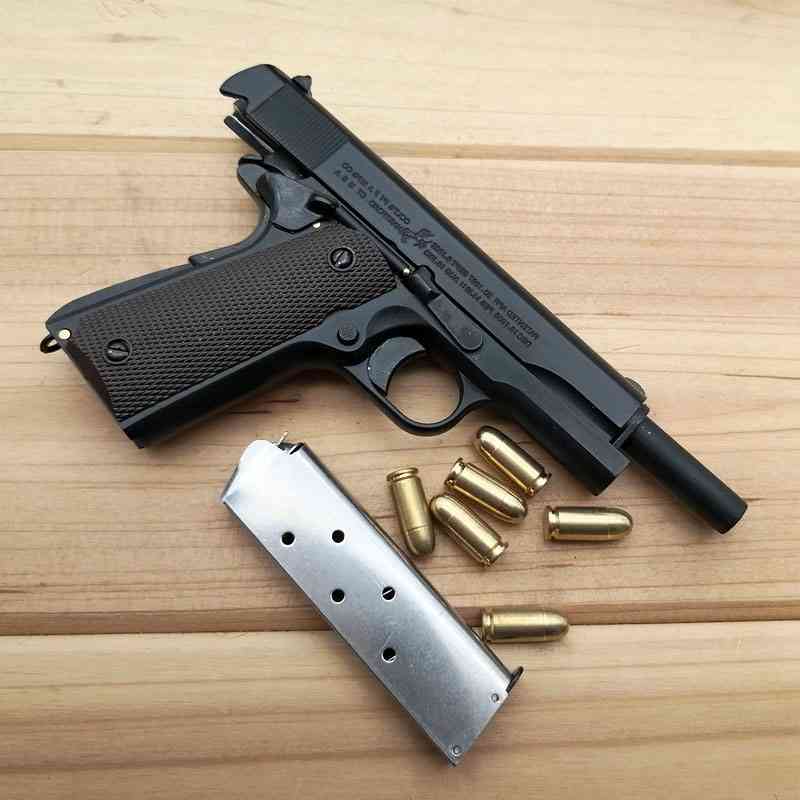 

231: 2.05 alloy Empire M1911 all metal simulation model children's toy gun can be thrown but not fired