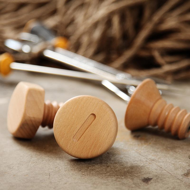 

Wood Hooks Clothes Coat Hooks Screw Design Natural Luxury Canada Maple Wood Key Holder Wall Key Hanger Nordic Home Coat Rack