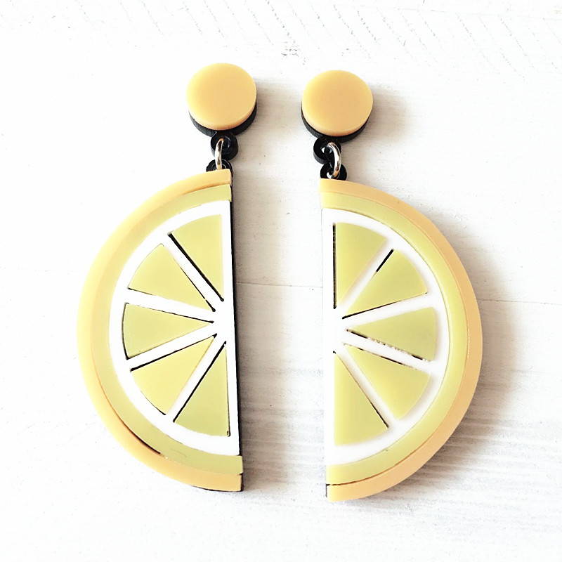 

Dongmu jewellery 2020 new style punk style acrylic orange exaggerated big earrings fashion jewelry lady birthday gift