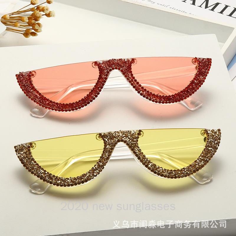 

Sunglasses Oversized Square Diamond Women Yellow Big Frames Glasses Crystal One-piece Female Sun Rhinestone Eyeglasse NX