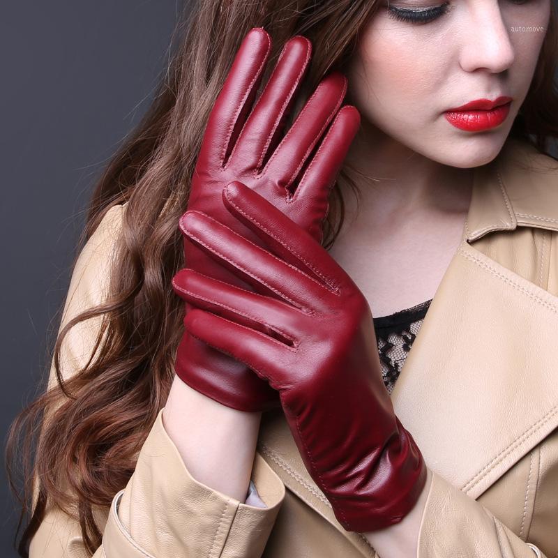 

Europe Women Winter Fashion Brief Plus Velvet Thick Warm 100% Genuine Leather Red Gloves Ladies Fleece Black Mittens Wholesale1