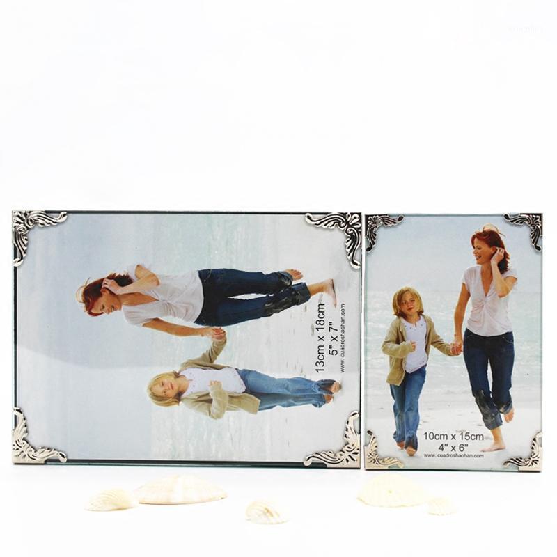 

2 units/pack) Classic Modern Metal Photo Frame Desktop Horizontally and Vertically Picture Frames wthout Frame MPF0581