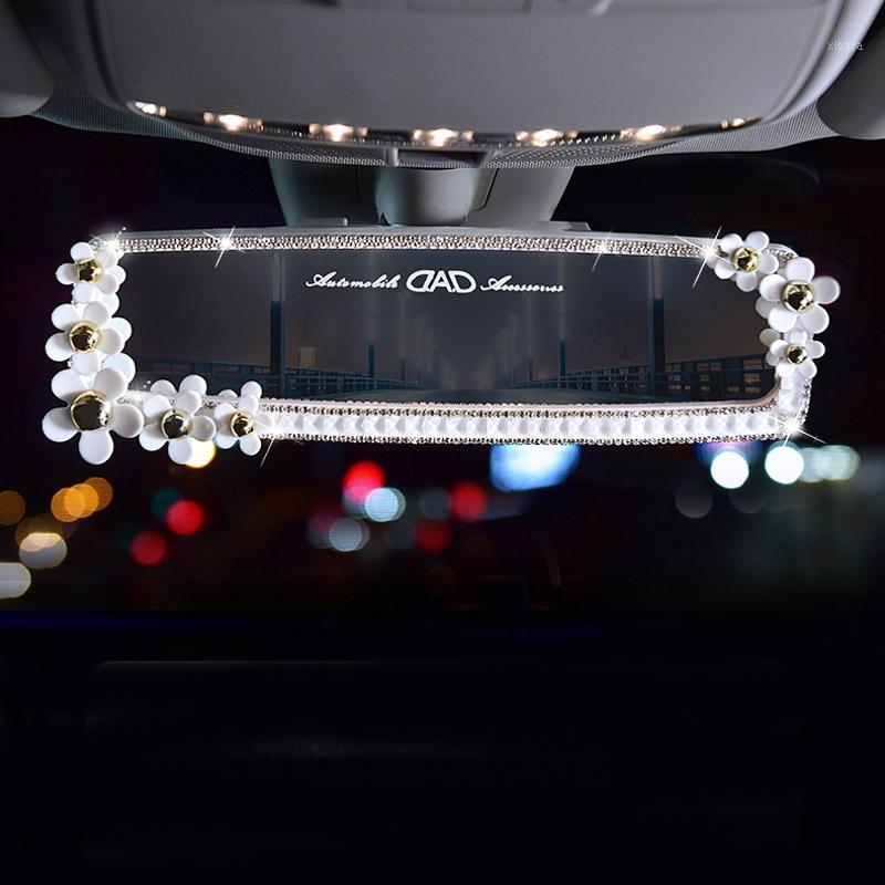 

Bling Car Diamond Interior Rearview Mirror Decoration Daisy Flower Crystal Car Rear View Mirror for Girls Women Auto Accessories1