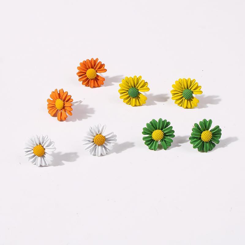 

Stud South Korea Dongdaemun Small Flower Ear Spring And Summer Ornament Daisy Sweet Earrings Stud1