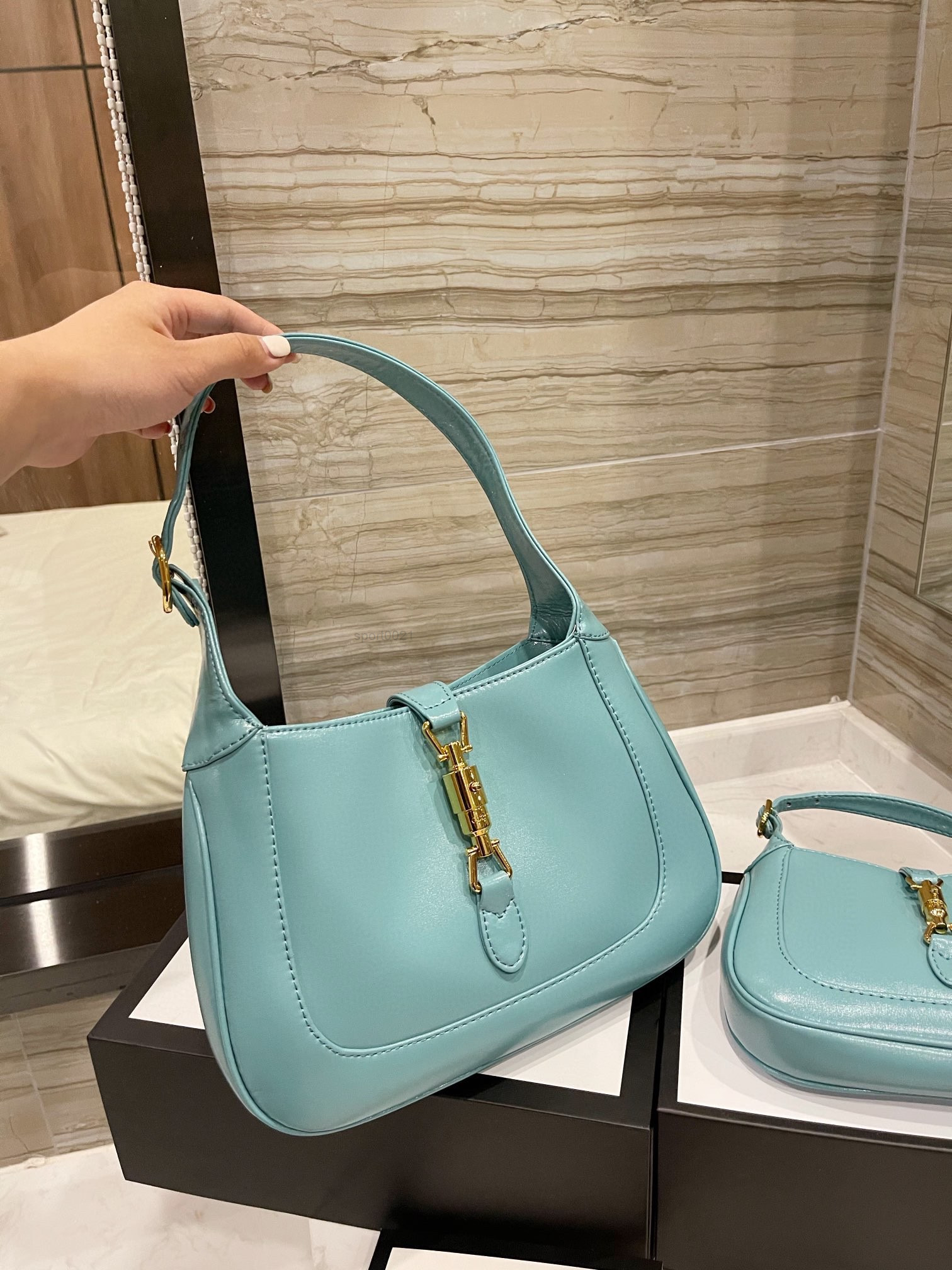 

High quality Jackie 1961 underarm bag ladies fashion l age suitcase hand leather portable messenger famous244j