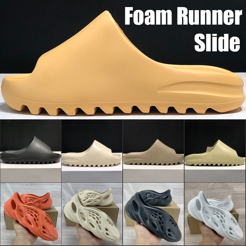 

HOT Kanye hole shoes Foam Runner Summer plat-forme Fashion Slippers sandals Triple Black Bone White Platform Sandal resin Men Women SandalsT