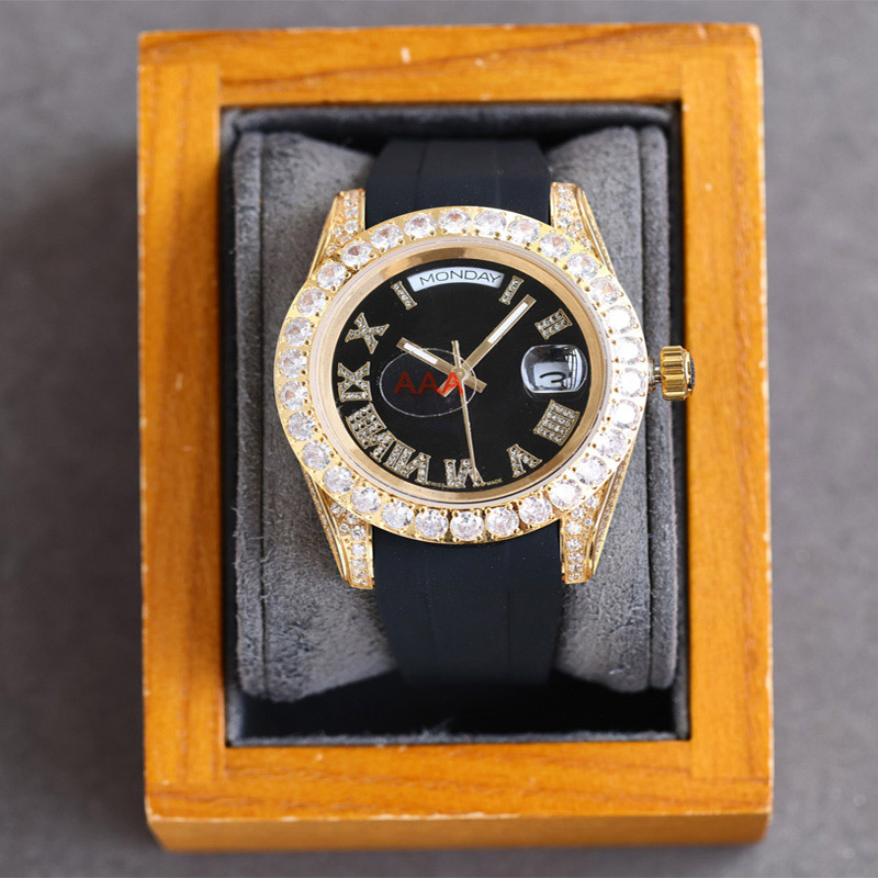 

Diamond Watch Classic Mens Watches Automatic Mechanical WristWatch 40mm Diamonds Design Waterproof Design Rubber Strap Gift WristWatches, Color 4