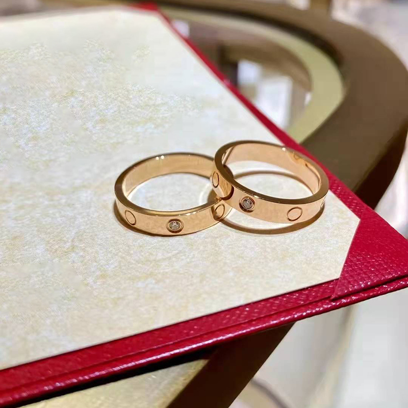 

Designers Ring Luxurys Women's Rings Men's fashion retro Jewelry Couple pair ring marriage Simple temperament No fading high quality good nice