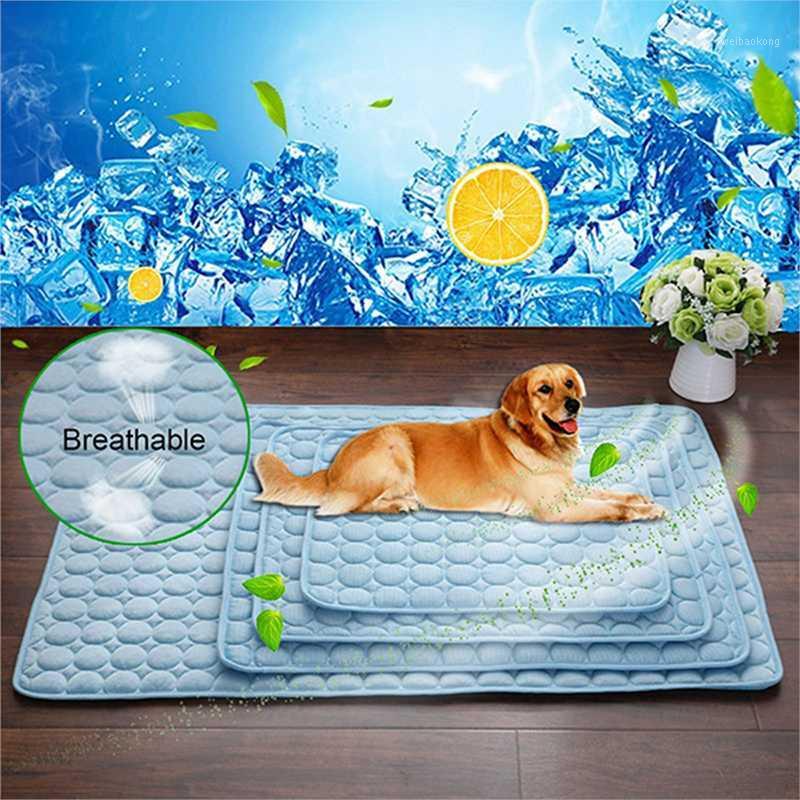 

1pc Cooling Pet Cushion Beds For Summer Cushions For Travel Car Seat Mat Plaid Easy Clean Dogs Supplies1, Random