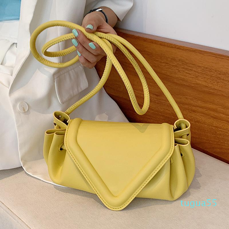 

Shoulder Bags Triangular Flip Design Handbag Women's Messenger Bag Fashion Simple Daily Lady Designer, Black