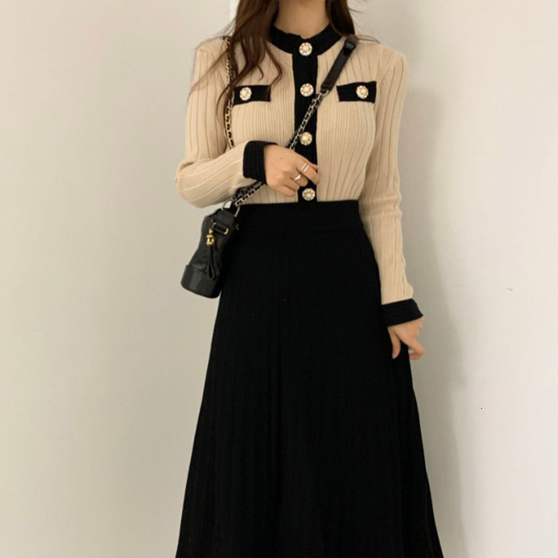 

2021 New Merchall Fashion Elegant Knitted 2 Pieces Sets Single Breasted Sleeve O-neck Tops + High Waist Pleated Long Skirt B3q2, Black