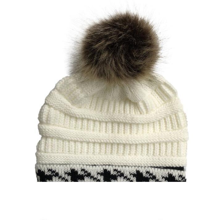 New knit jacquard women Beanie Pom Pom Beanies Sports warm crochet Hats Knitted Cap Embroidery Soft Warmer adult Girls Skuilles Cap-image-596687646