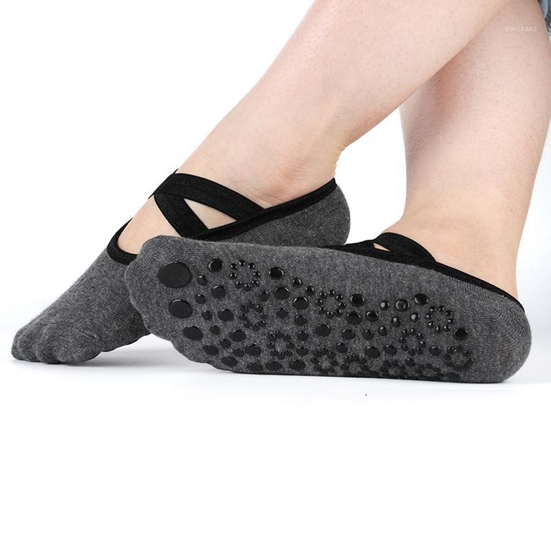 

Women Non-Slip Yoga Socks For Backless Fitness Pilates Breathable Ballet Foot Scoken Ladies Sport Gym Sock Dance Slippers1, Black