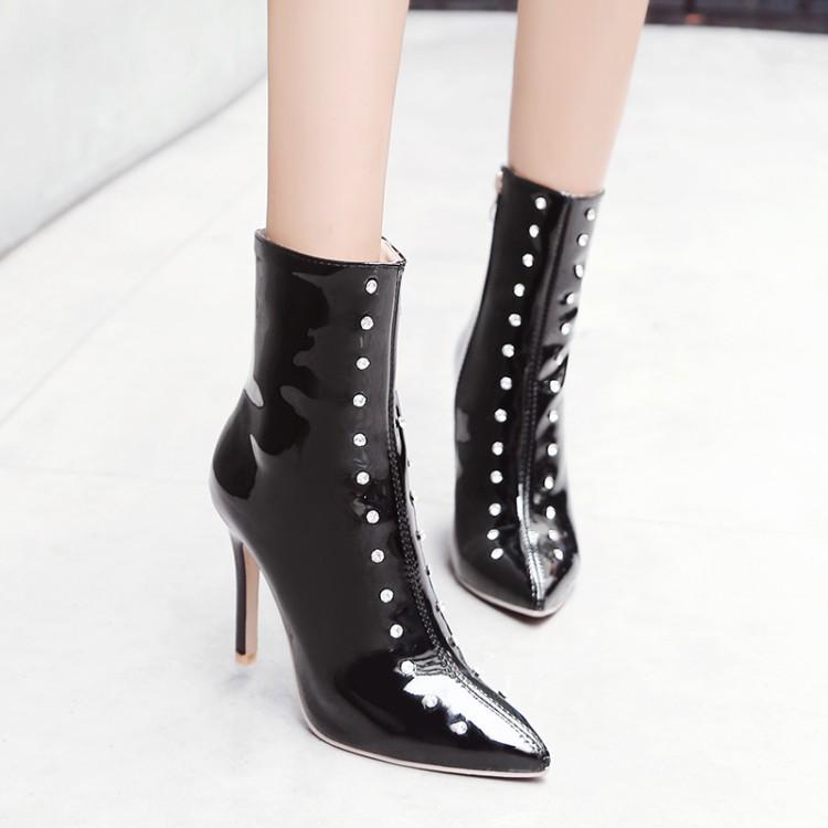 

Oversized 12 13 14 15 16 Europeans and Americans with sharp heels, high heels, side zippers, metal clasps and short boots1, Black