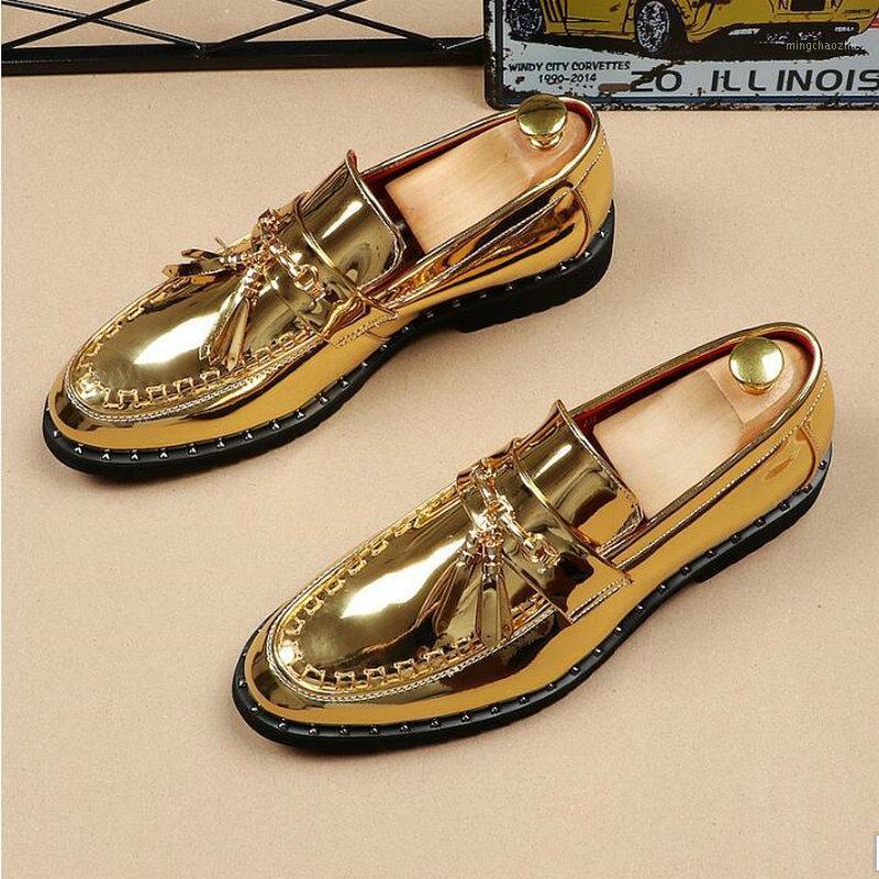 

2020 New Hot Sale Men Flat Black Golden Formal Shoe Patent Leather Casual Men Dress Loafer Driving Lazy Shoes A51-631