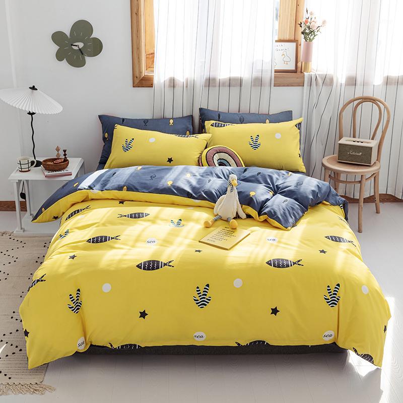 

New Diagonal Printing Happy Fish Cartoon Bedding Set Children Sheet, Pillowcase & Duvet Cover Sets Yellow 4 Pcs Bedsets Cute T581, As picture