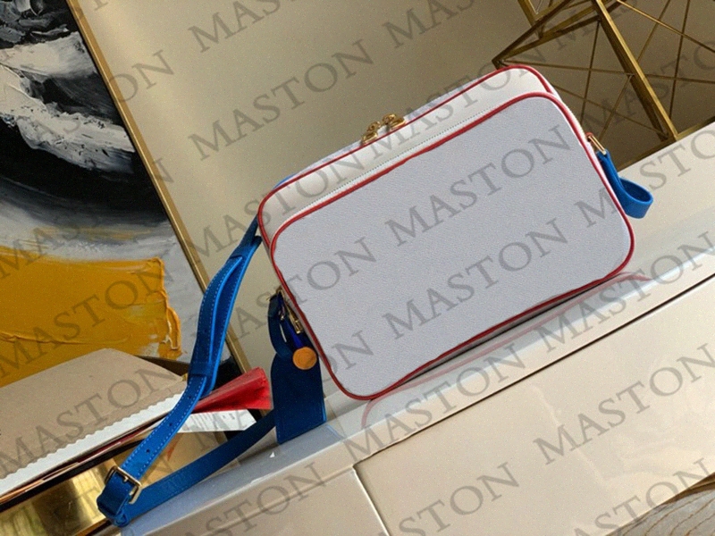 

2021 newest Mens shoulder bags designers messenger bag men crossbody trip bags basketball bag printing flower M45583 new I3xE#, Brown