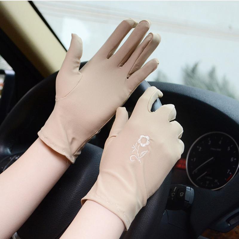 

Super-elastic Full Finger Driving Embroidered Gloves Sun-shading Sunscreen Slip-resistant Short Gloves Women Female