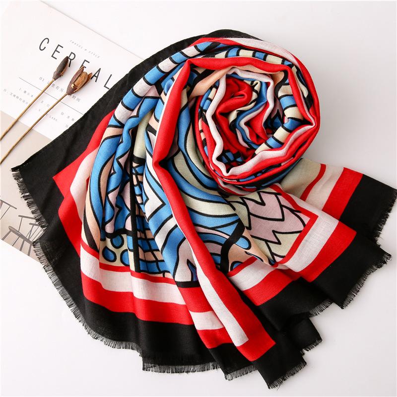 

New 2020 cotton Women Print Scarf hot sale Bandana Hijab Foulard Scarves cachecol poncho femme shawl bandanas scarfs