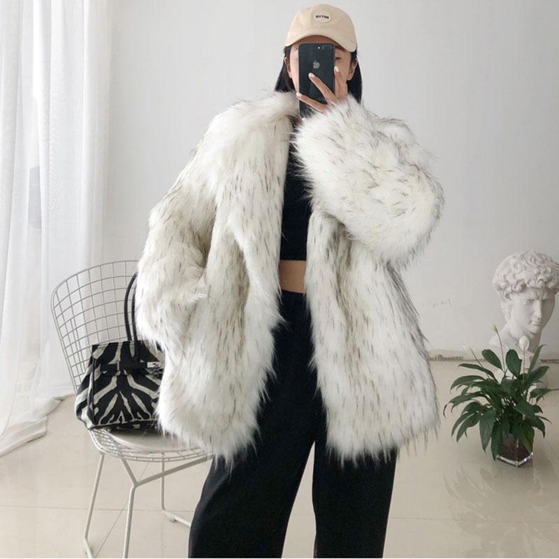 

2021 New Winter Faux Fur Coat Female Wide Waisted Suit Collar Casual Fur Coat For Women Furry Jacket Artificial, White