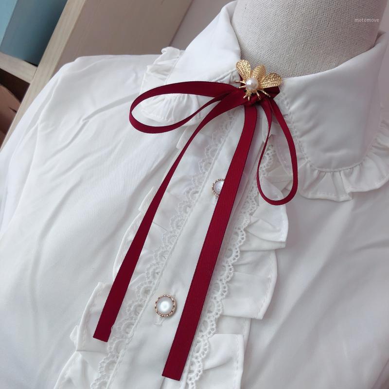 

Simple Bee Bow Tie Shirt Collar Pin Fashion Pearl Ribbon Fabric Bowtie Brooches Women Student School Girls Clothing Accessories1