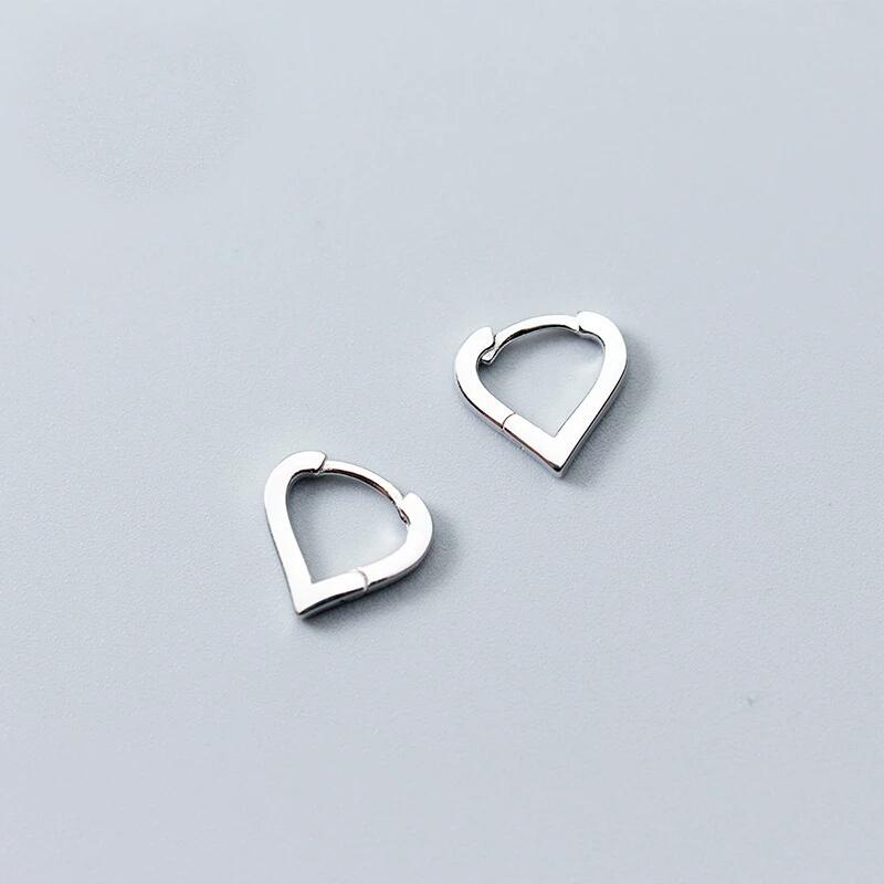 

100% Authentic 925 Sterling Silver Classic Earring Tiny Heart Shape Hoop Earrings for Women Girls Sterling Silver Jewelry E8439