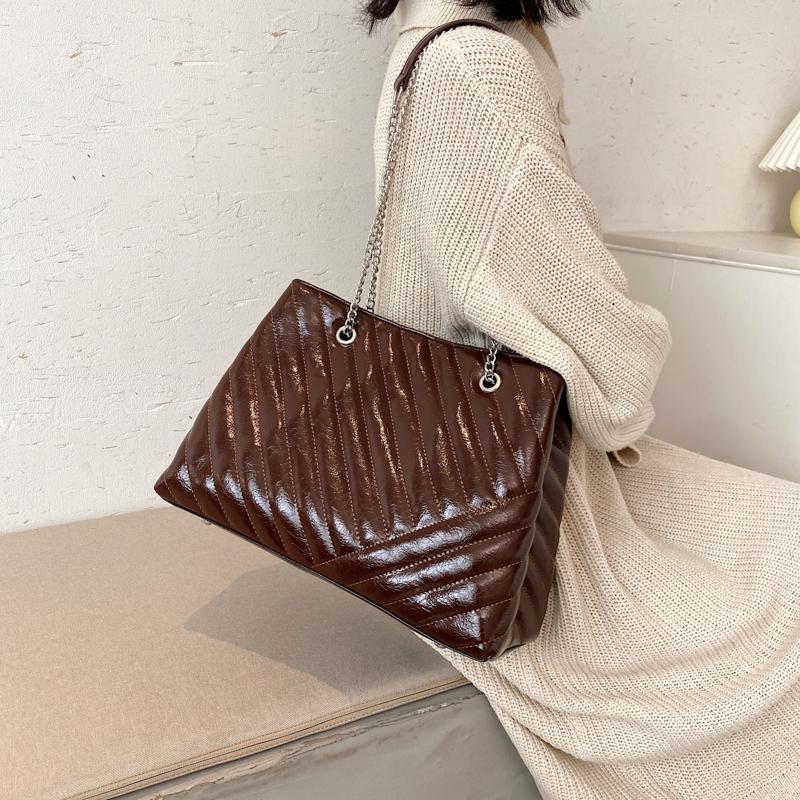

Fashion Women Pu Leather Handbags High Quality Ladies Large Capacity Shoulder Bag Casual Female Chain Big Tote Messenger Bags, Black