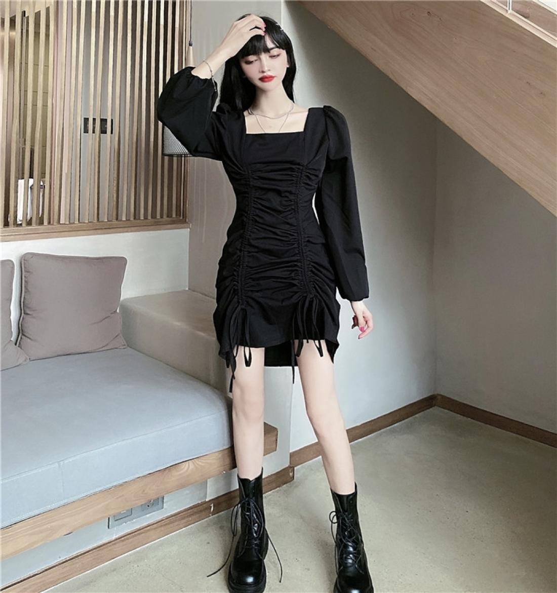 

Drawstring Pleated Skirt Puff Sleeve Square Collar Dress