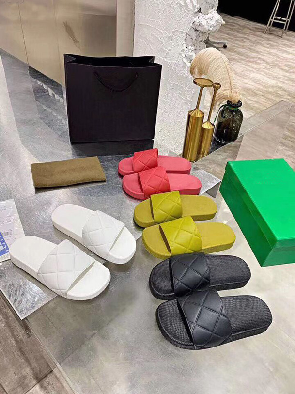 

2021 European and American top designer women's summer rubber SANDALS BEACH slide fashion antiskid slippers indoor shoes 35-40 euro, with bo, Multi