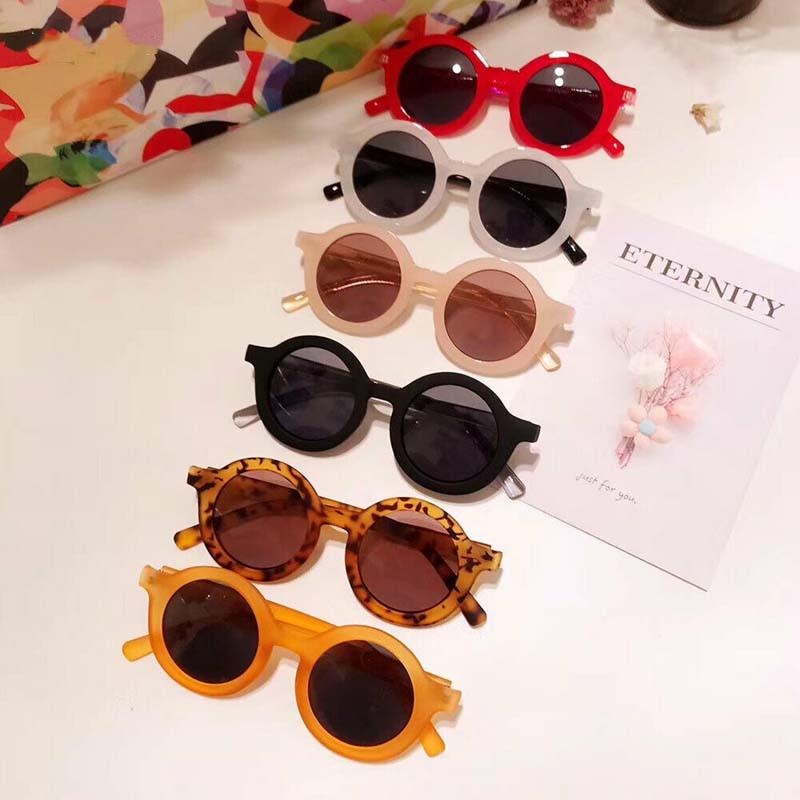 

Brand Baby Sunglasses Popular Toddler Children UV400 Frame Goggles Outdoor Kids Cute Girls Summer Beach Holiday Eyewear