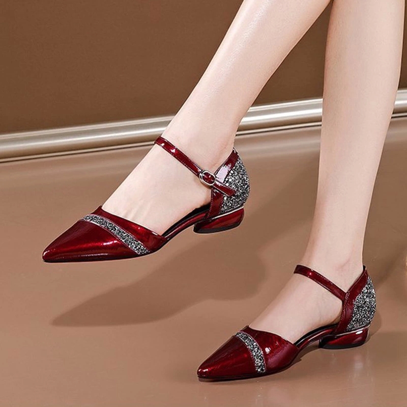 

2020 Summer Shoes Fashion Patent Leather Dress Shoes Glitter Pointed Toe Women Sandals Buckle Strap Low Heels Female 8150N #lR2z, Black