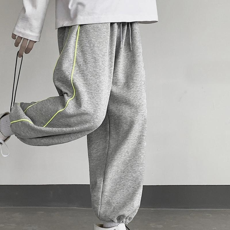 

DAIGELO Men Pants Clothes Bottoms Skinny Sweatpants Trousers Comfortable Pant Male Loose Straight Leg Pants Harajuku Sweatpants, Gray