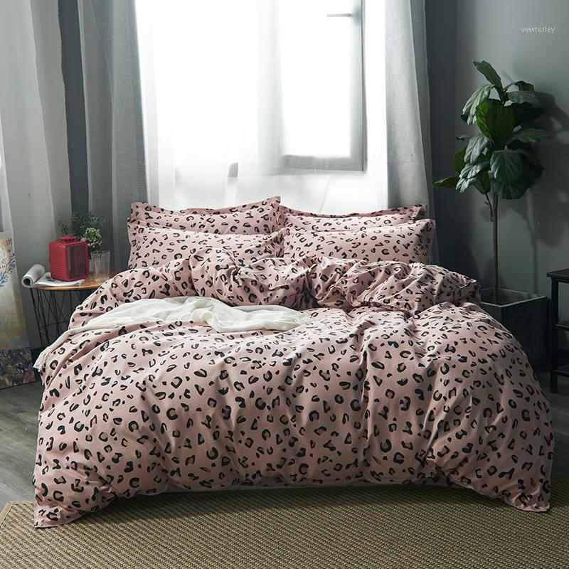 

Pink Leopard Bedding Cotton Four-Piece Set Room Decoration Soft for a good sleep free shipping1, Color2