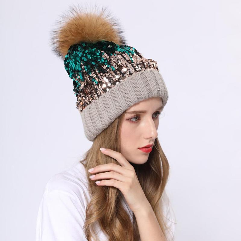 

Beanie/Skull Caps Sequin Beanie Hat Wholesale Fashion Style Glitter Winter Bling Slouch Knit Personality Big Fluffy Raccon Fur Pompom