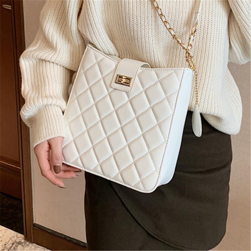 

Trend Lock Bucket Bag Luxury PU Rhombic Pattern Women Chain Shoulder Bag with Lock Lady Designer Crossbody Bags Classic Handbags, Black