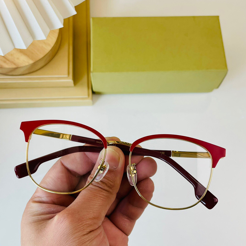designer Metal sunglasses for women eyeglass luxury eyeglasses anti UV high quality Fashion classic Retro style 1355 model oval Cat Eye glasses With