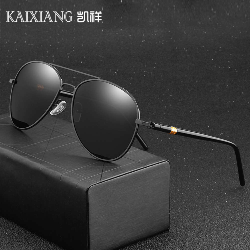 

209 classic men's polarizing color changing toad sunglasses driving fishing glasses, White;black