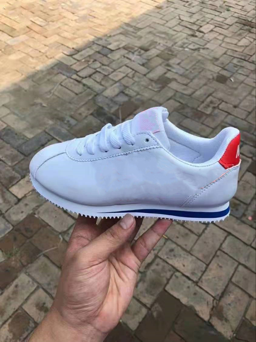 

Designer Casual Shoes For Men Women Sneakers Trainers Fashion Comfortable Low Cut Lace-Up Leisure Outdoor Unisex Zapatillas Sports Shoe 36-45, All white