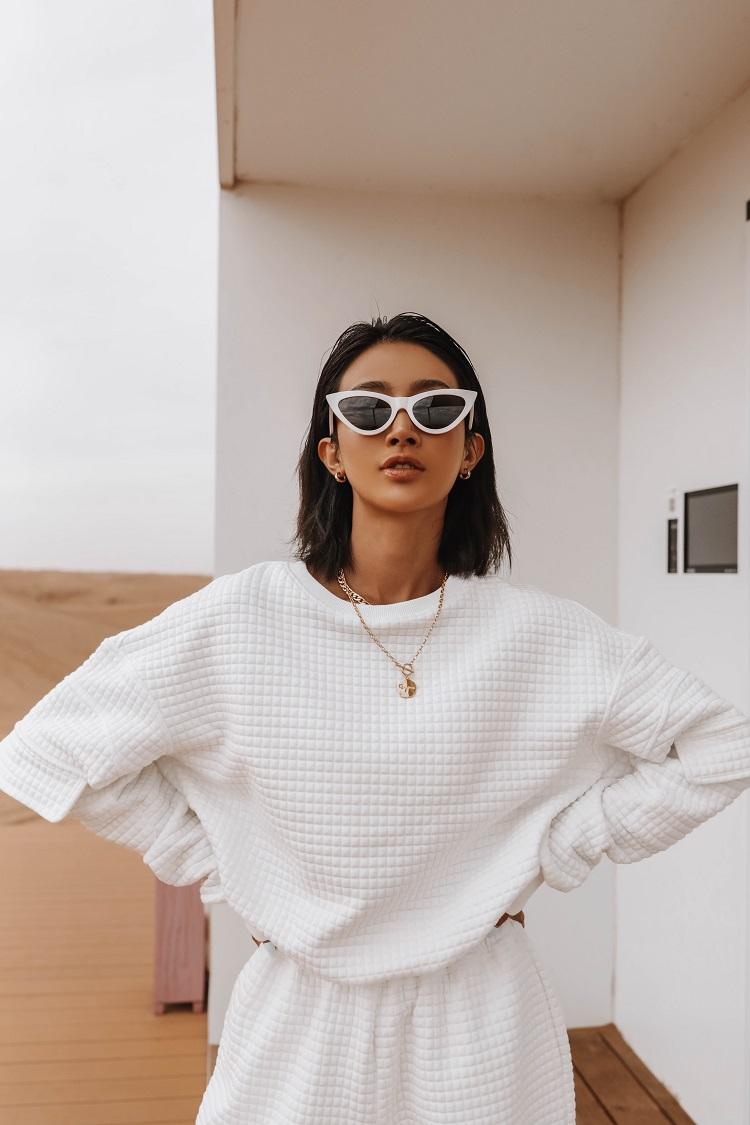 

ARIA Sports Aria quilted loose sweatshirt/ autumn women' long sleeve casual top pullover jacket t-shirt sports, White