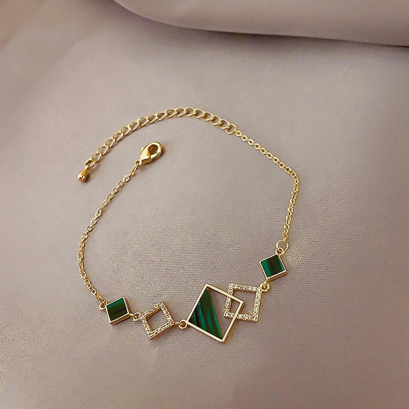 

Fashion Exquisite Shiny Crystal Geometric Bracelet For Woman Korean New Simple Party Accessories Anniversary Gifts