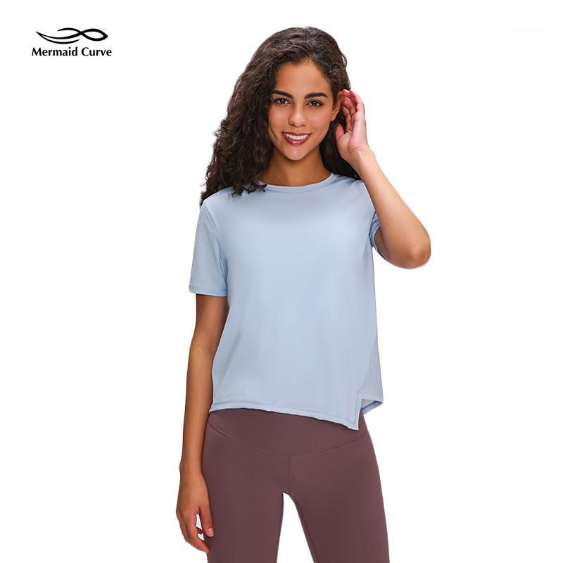 

Women Breathability Sportswear Short Sleeve Yoga Shirts Naturally Breathable Mesh Construction Slim Hip Length Running T-shirt1, Black