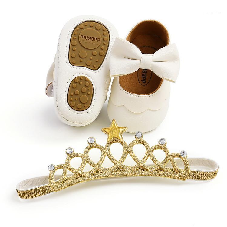 

2020 Autumn/Spring Baby Christening Shoes Newborn Girls PU Leather Moccasins Sequin First Walkers Baby Baptism Shoes -18M1, C1