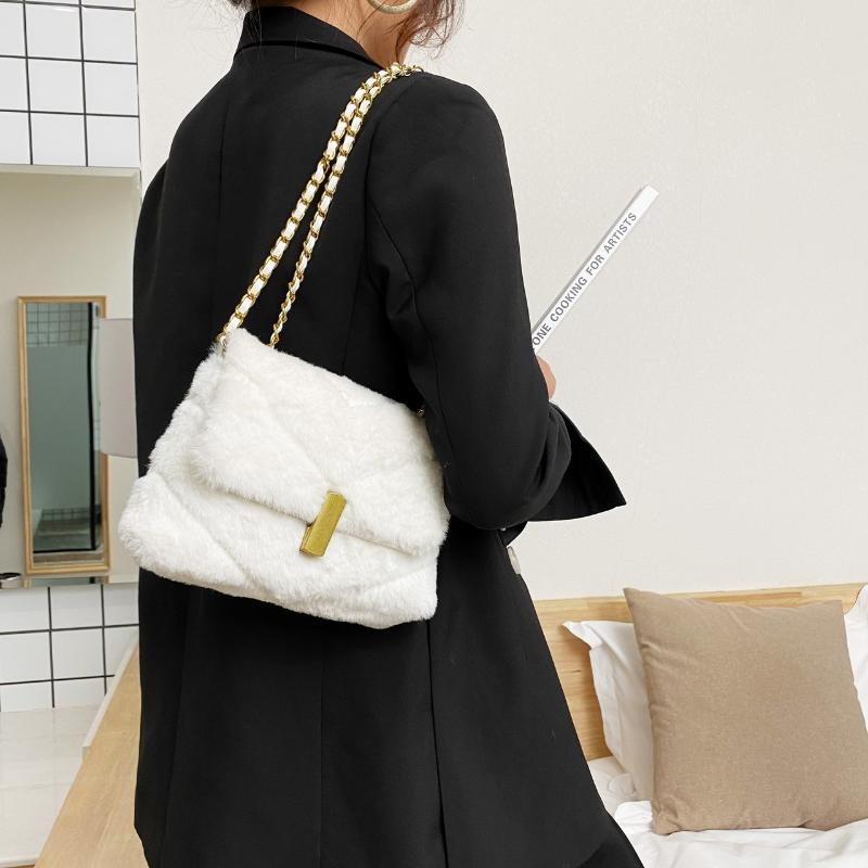 

Faux Fur High Quality Bucket Crossbody Handbags Beautiful Women 2021 Winter Bags for Female Casual Shoulder Bags, Black