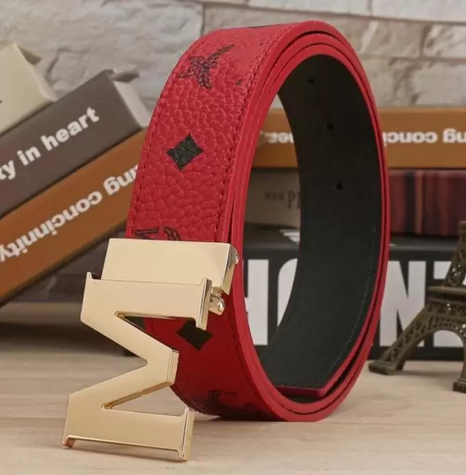 

20232022 M Luxury designer Belt G Buckle Fashion Genuine Leather Women Belts For men Letter Double Big gold classical AAA cccc10