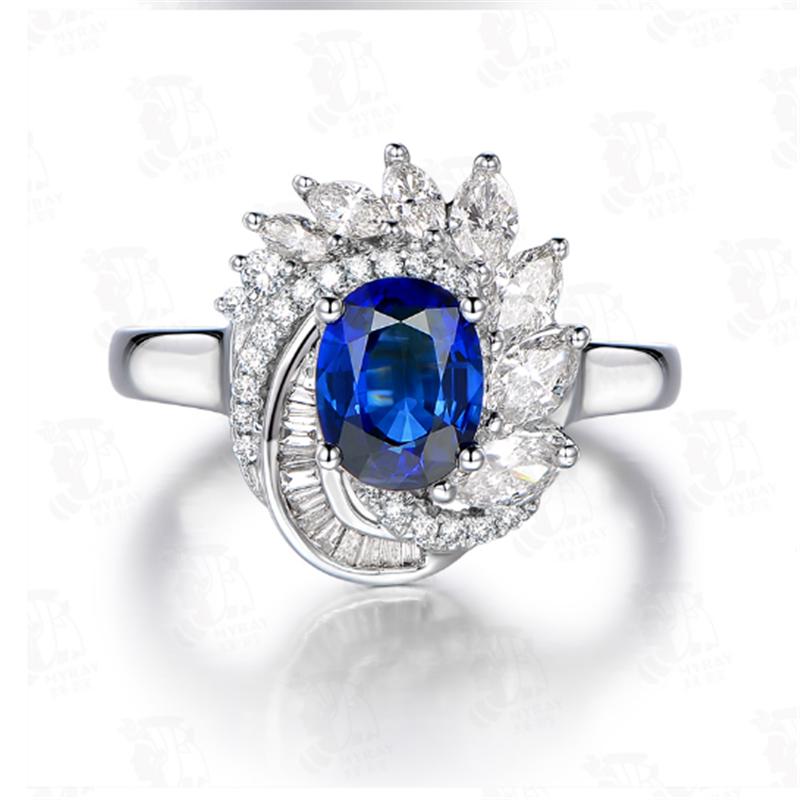 

New Silver Color Ring Classic Exquisite Luxury Temperament Female Models Fashion Inlaid Zircon Crystal Zircon Hand Jewelry
