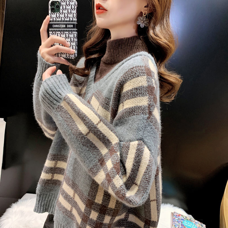 

2021 New Half Shirt Counterfeit High-necked Pieces, Top Which Is Made Retro-loose Chess 762U, Beige