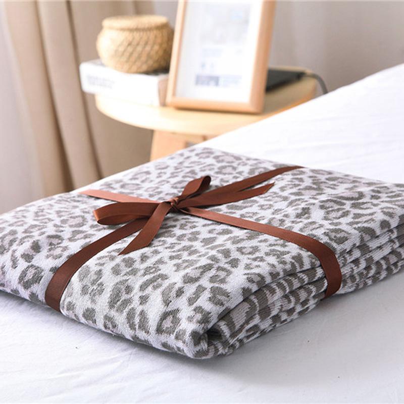 

Cotton Knitted Blanket Leisure Napping Line Blanket Four Seasons Classic Leopard New Year Gift Shawl
