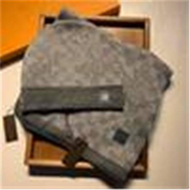 

21ss High quality hat scarf set for men women winter wool scarf design shawl hat wool beanie wrap scarf